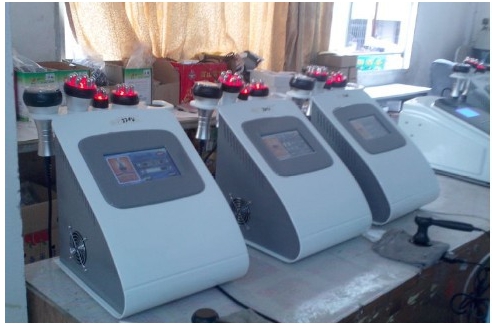 Hohlraumbildungs-Maschine Lasers Lipo der Dioden-650nm, Ultraschall-fette Hohlraumbildungs-Maschine CW